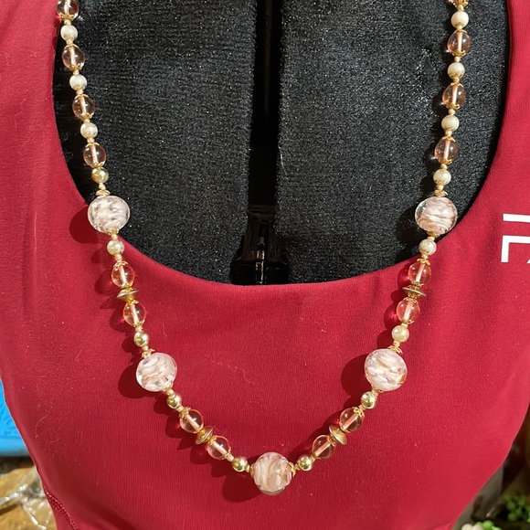 Vintage Glass Beaded necklace. Some wear on some of the spacer beads. - Picture 1 of 6